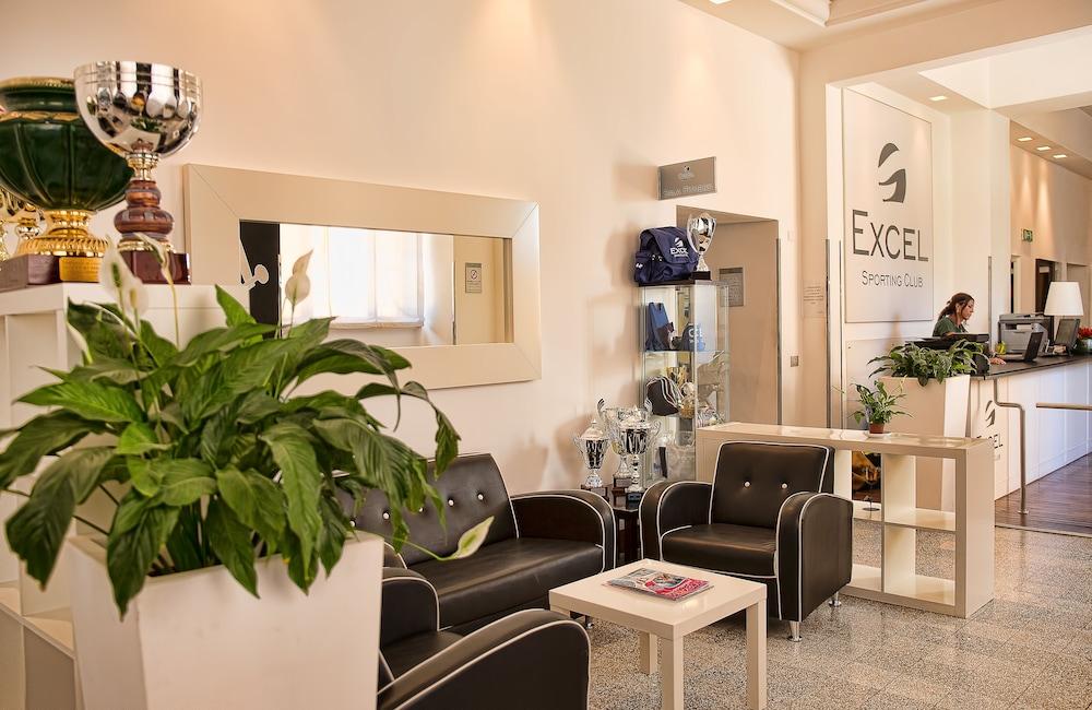 Lh Hotel Excel Roma Montemario Bagian luar foto