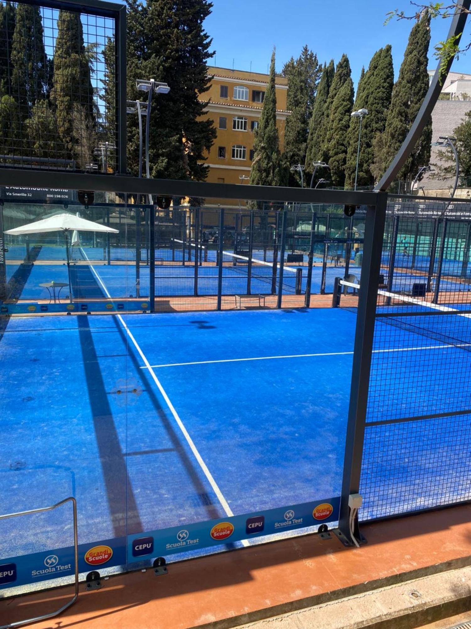 Lh Hotel Excel Roma Montemario Bagian luar foto